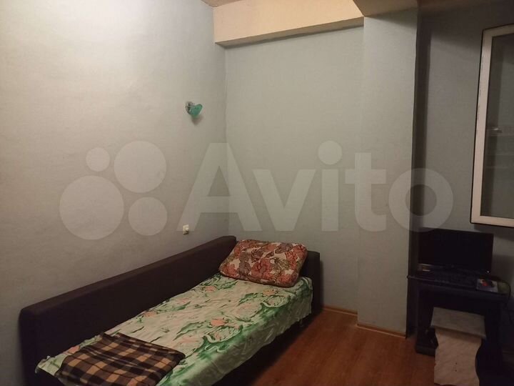 1-к. квартира, 30,4 м², 1/4 эт.