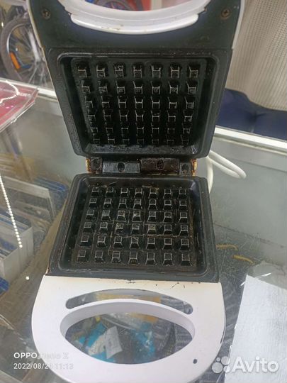 Электрическая вафельница