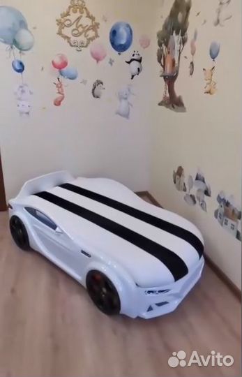 Кровать машина с фарами и матрасом в комплекте