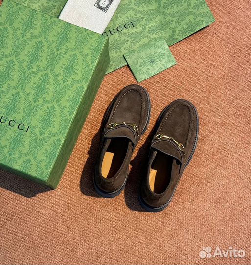 Лоферы женские Gucci