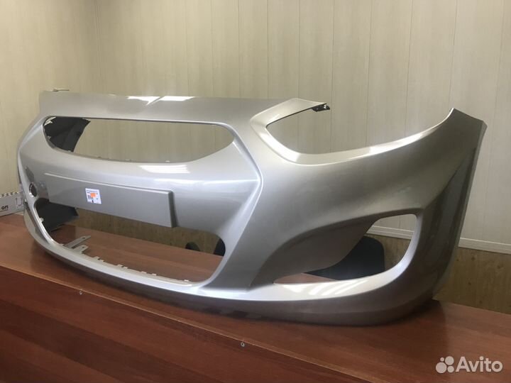 Бампер Hyundai Solaris бежевый