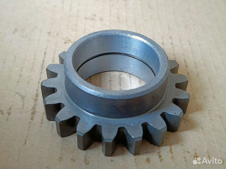 Шестерня ЗИЛ ком ведущая 18-зубьев под 204 подшип