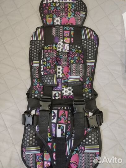 Детское бескаркасное автокресло