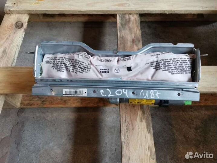 Подушка безопасности пассажира mercedes-benz c w204 (2007 - 2015) nn