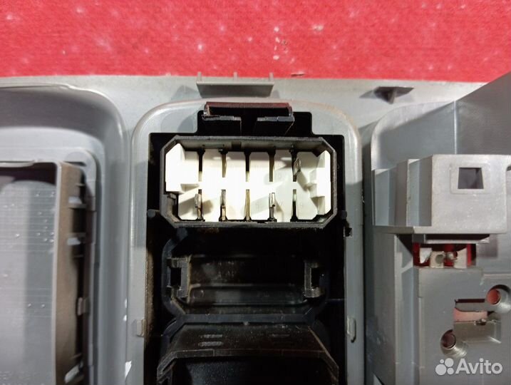 Плафон внутреннего освещения камаз 5490