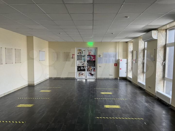 Свободного назначения, 70 м²