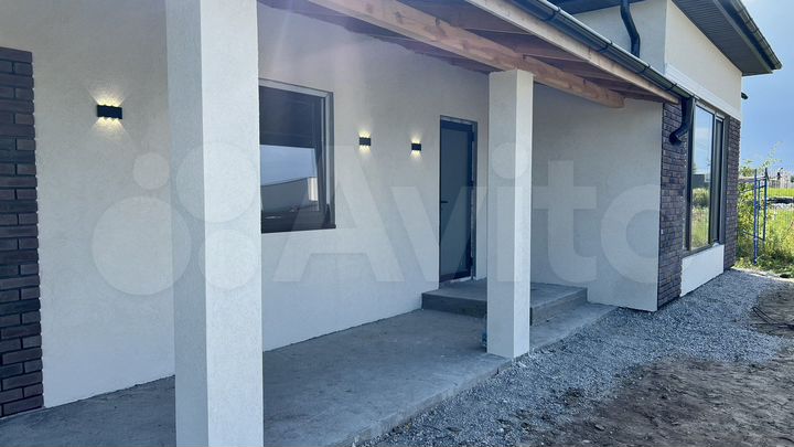 Дом 183 м² на участке 12 сот.