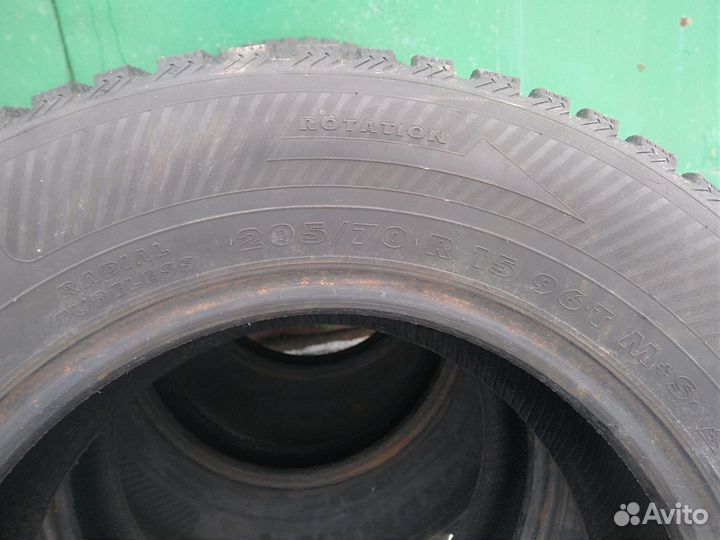 Nordman WR SUV 205/70 R15