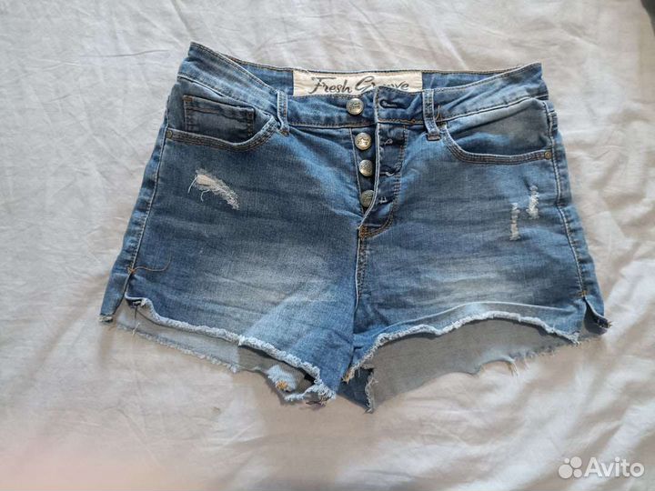 Джинсовые шорты