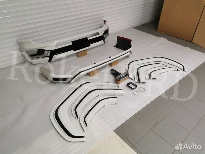 Обвес Toyota land cruiser 300 Modellista Белый