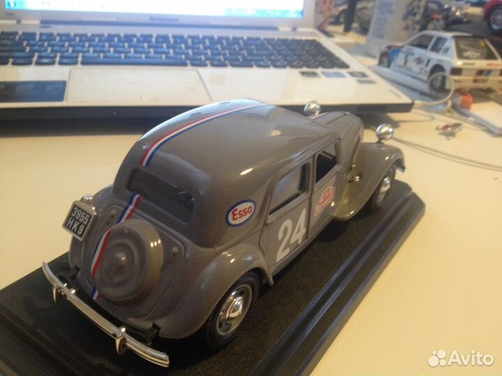 Citroen 15cv TA (1938) 1:24