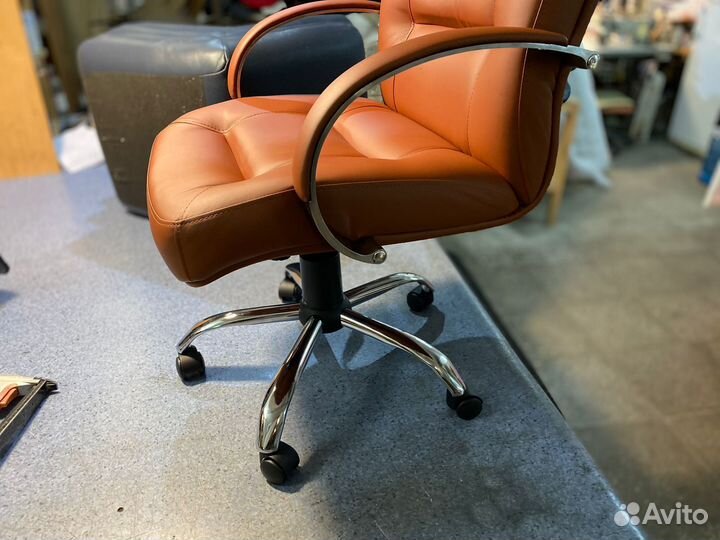 Кресло офисное