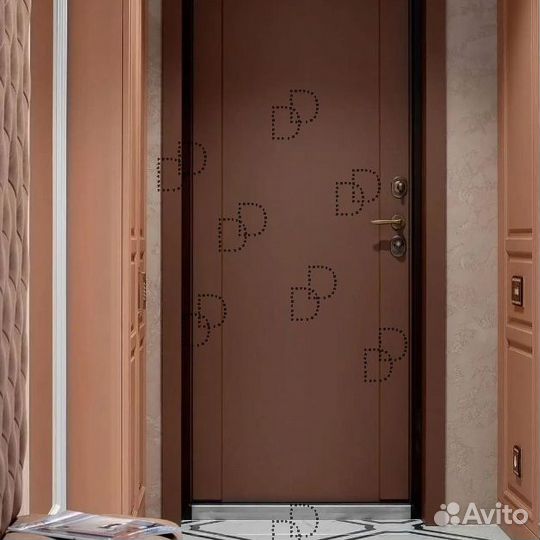 Парадная металлическая дверь в частный дом DD-246