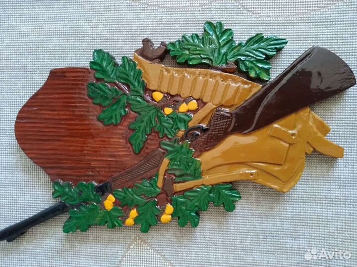 Резьба по дереву. Охотничьи медальоны