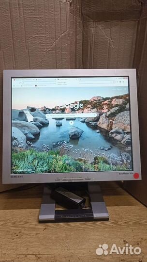 Монитор Samsung19