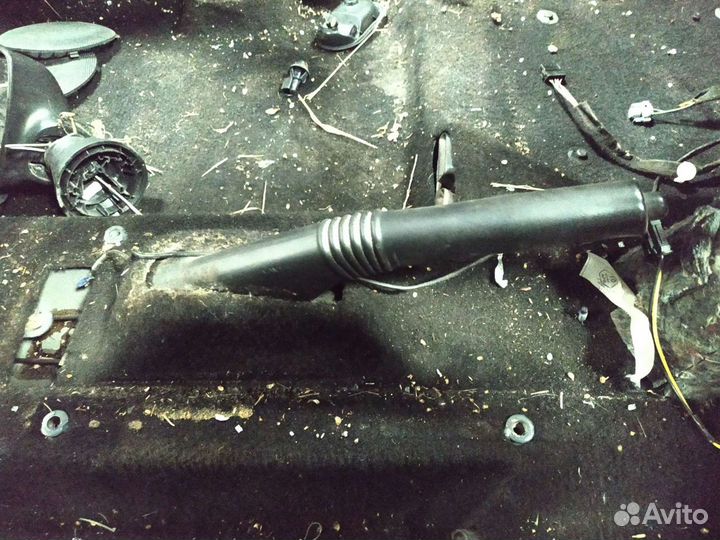 Ручник Рено Логан