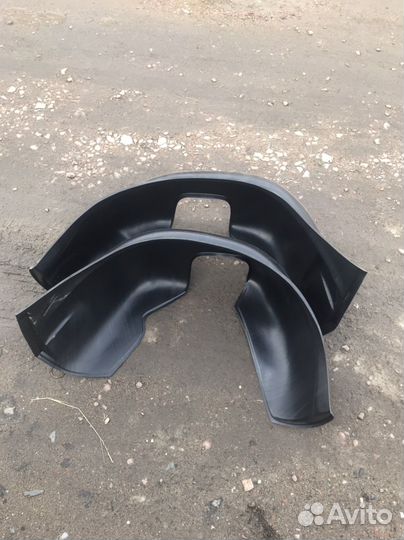 Подкрылки переднии на ваз 2110