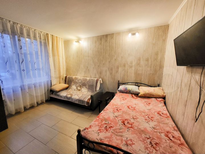 3-к. квартира, 80 м², 1/9 эт.