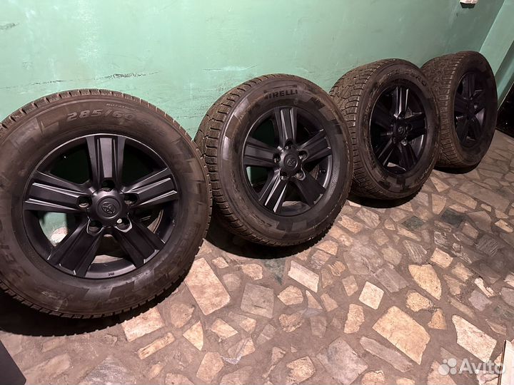 R18 Toyota Land Cruiser 200 +Резина