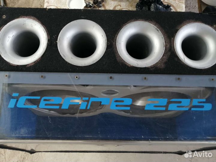 Автомобильный subwoofer