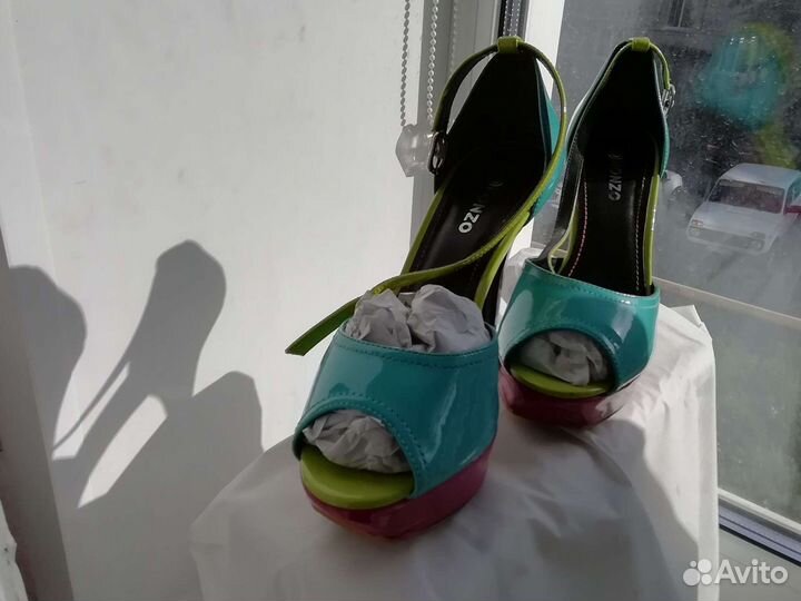 Обувь женская