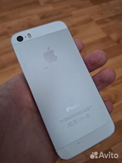 iPhone 5S, 16 ГБ