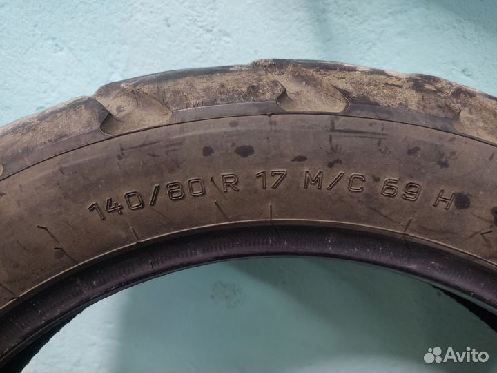 Резина на мотоцикл 140/80/17
