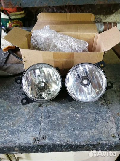 Противотуманные фары в комплекте с лампами