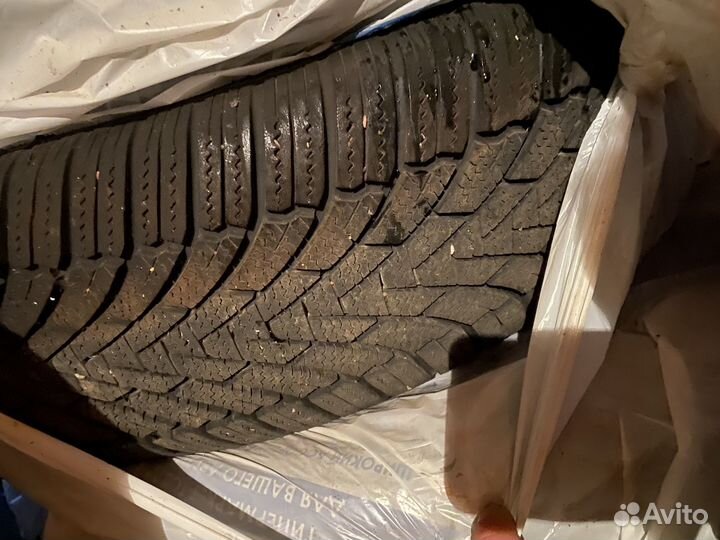 Grenlander IceHawke 1 225/55 R19 99H