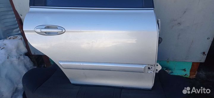 Задняя правая дверь Hyundai Sonata 5