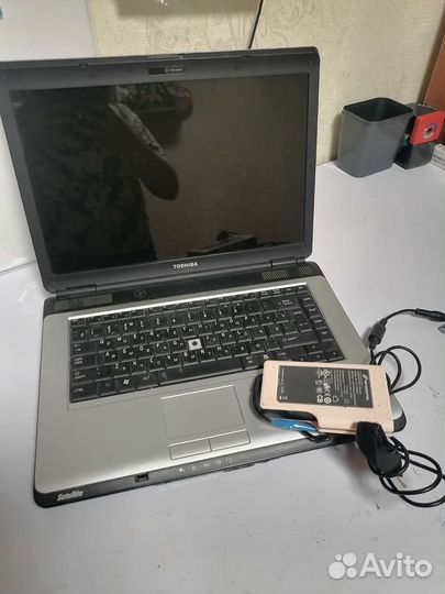 Ноутбук toshiba
