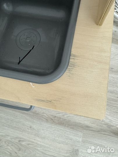 Детская кухня IKEA с посудой