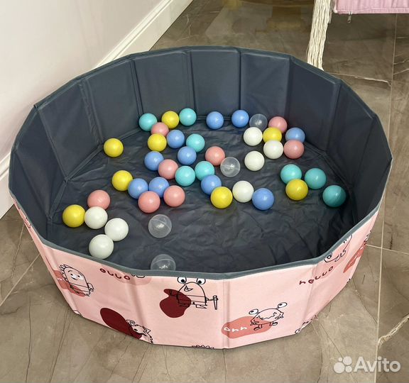 Маленький складной сухой бассейн с шариками