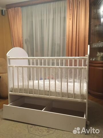 Кроватка для новорожденных новая