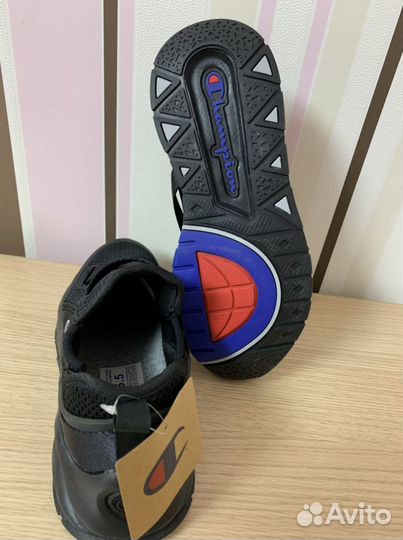 Кроссовки унисекс