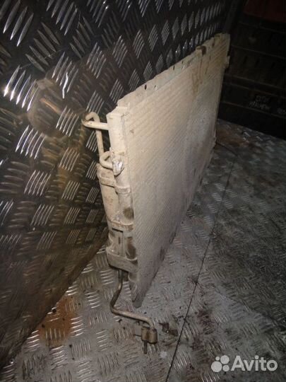 Радиатор кондиционера Sorento (02-09) 2.5 crdi б\у (арт. 976063E000)