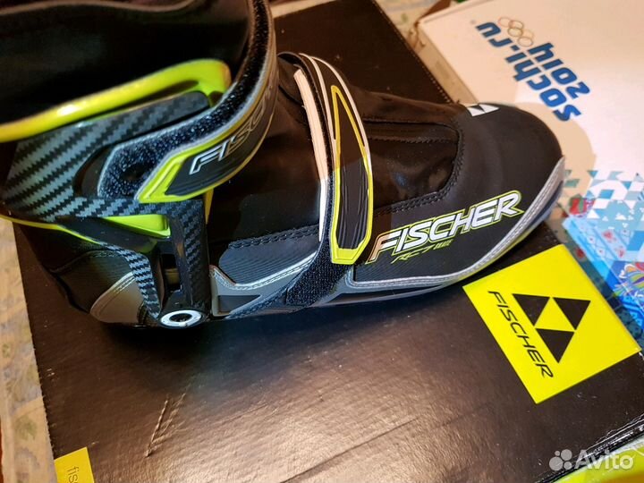 Ботинки беговые Fischer RC 7 Skate 45 EU и ещё RCS