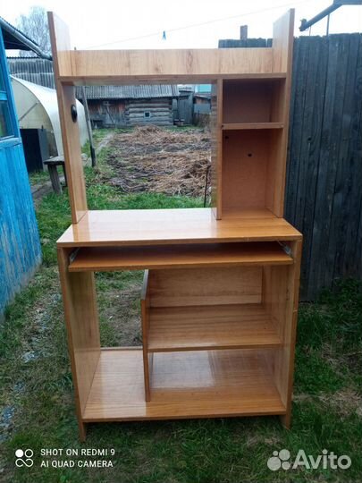 Стол компьютерный