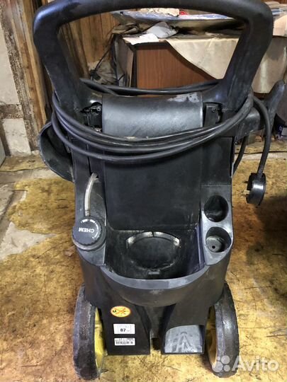 Мойка высокого давления karcher