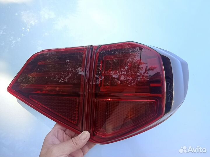 Фонарь задний правый Suzuki Vitara ll 2019 г