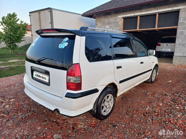 Mitsubishi Space Wagon 2.4 МТ, 2003, 450 000 км