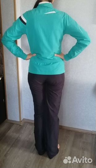 Спортивный костюм женский