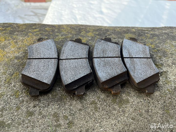 Тормозные Колодки Hi-Q Sp1842