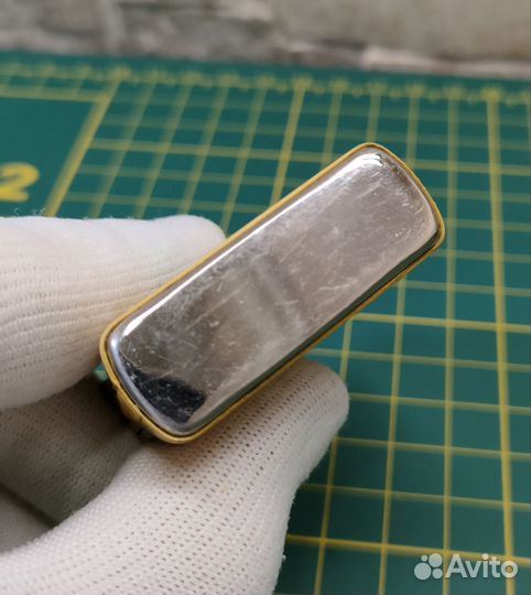 Винтажная зажигалка Revolt