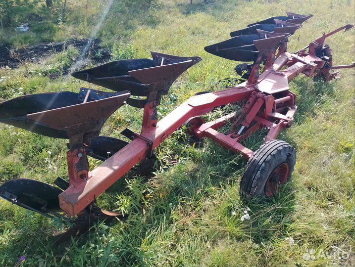 Плуг Минойтовский ремонтный завод 5 корп. (ППО-4+1-40К(З)), 2014