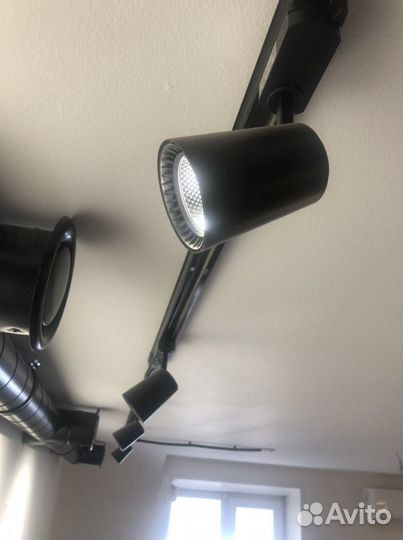 Светильник трековый