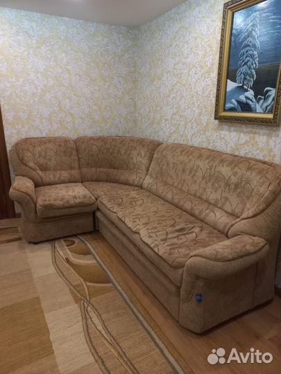 Диван