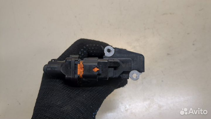 Измеритель потока воздуха Peugeot 208, 2022