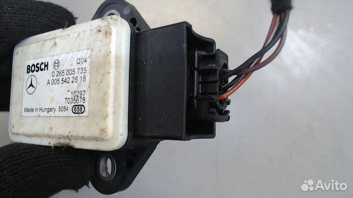 Датчик ускорения Mercedes E W212, 2010