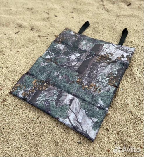 Пляжная сидушка из прочного материала с ручками